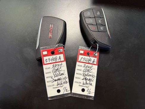 Used 2024 GMC Yukon XL Denali w/ Max Trailering Package image 27