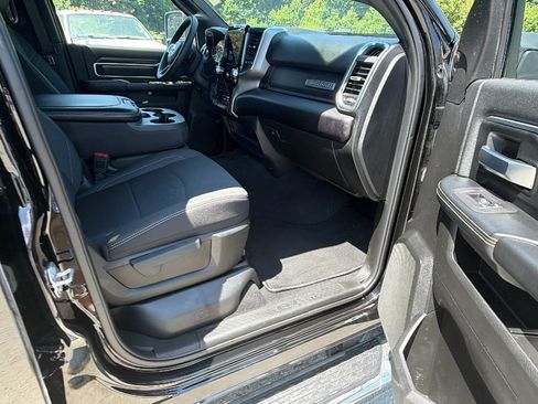 Used 2025 RAM 2500 Big Horn AWD/4WD image 19