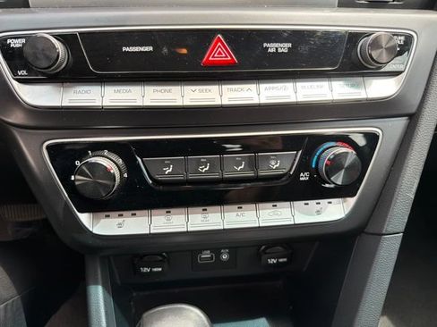 Used 2018 Hyundai Sonata SEL FWD image 21