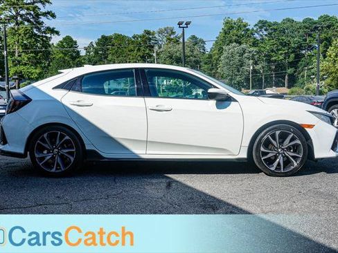 Used 2018 Honda Civic Sport image 9
