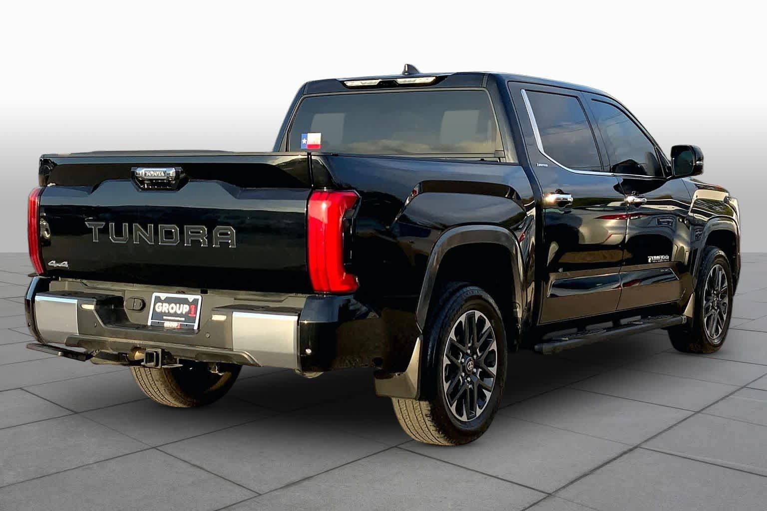 Used 2025 Toyota Tundra Limited AWD/4WD image 13