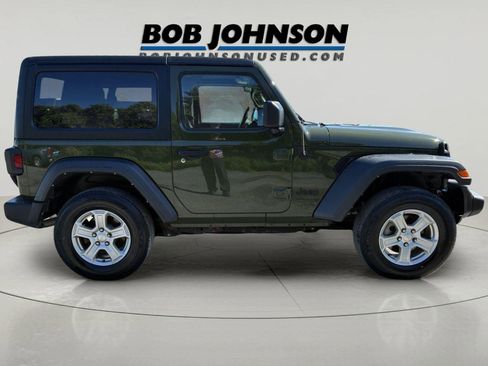 Used 2021 Jeep Wrangler Sport AWD/4WD image 2