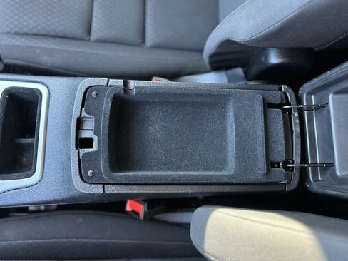 Used 2021 Jeep Grand Cherokee Laredo image 24