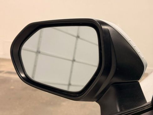 Used 2024 Toyota Corolla LE image 12