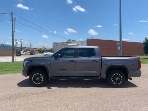 Used 2024 Toyota Tundra SR5 w/ TRD Off-Road Premium Package AWD/4WD image 4