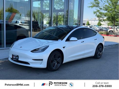 Used 2021 Tesla Model 3 Standard Range Plus RWD image 1