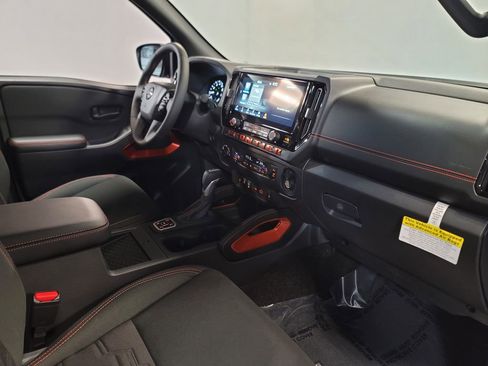 New 2026 Nissan Frontier PRO-4X w/ Pro-4x Convenience Package image 24