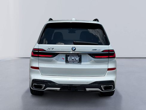New 2027 BMW X7 xDrive40i w/ Executive Package AWD/4WD image 4