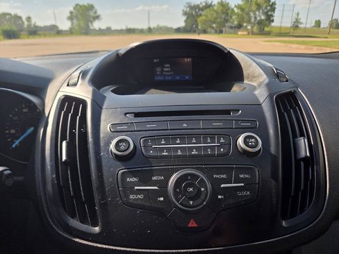 Used 2018 Ford Escape S FWD image 18