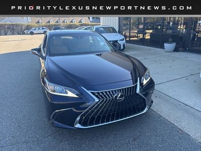 New 2025 Lexus ES 350 w/ Premium Package