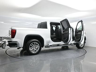 Used 2021 GMC Sierra 1500 SLT w/ SLT Premium Plus Package