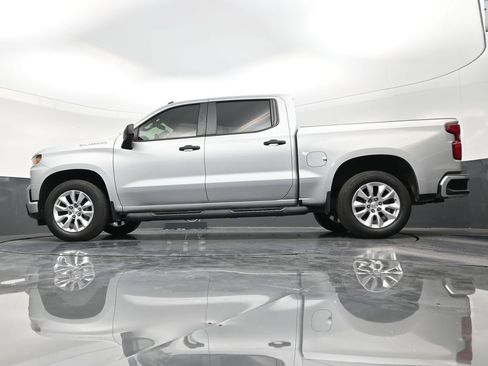 Used 2022 Chevrolet Silverado 1500 Custom image 22