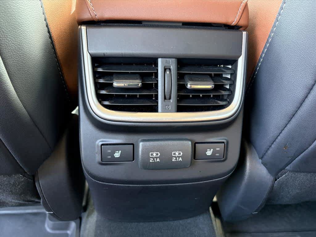 Used 2020 Subaru Outback Touring XT AWD/4WD image 10