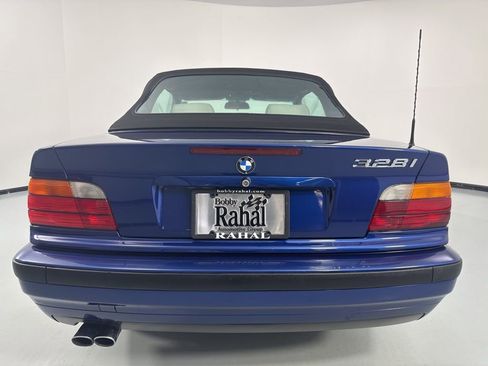 Used 1997 BMW 328i Convertible RWD image 2