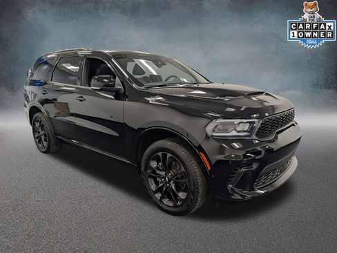 Used 2025 Dodge Durango GT AWD/4WD image 3