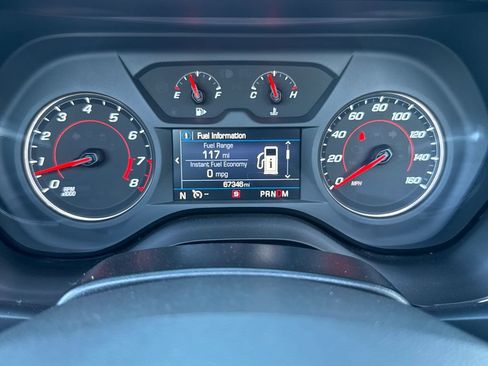 Used 2020 Chevrolet Camaro LT image 33