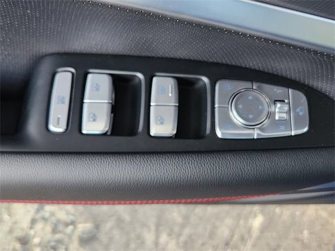 Used 2025 Genesis G70 2.5T w/ Sport Prestige Package image 20