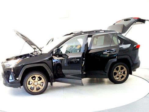 Certified 2024 Toyota RAV4 AWD Hybrid image 10
