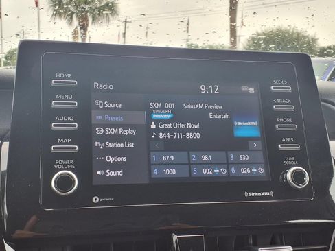 Used 2024 Toyota Camry SE FWD image 5