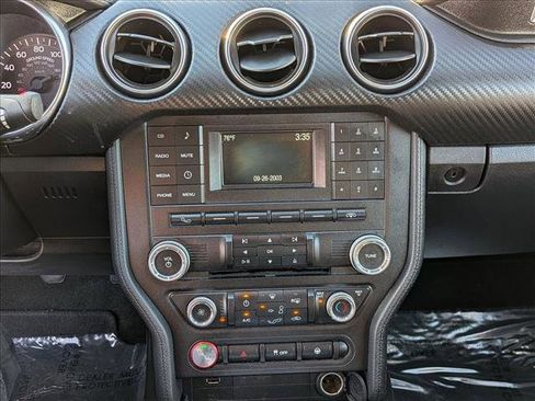 Used 2018 Ford Mustang Coupe image 14