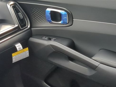 New 2026 Kia Sorento LX image 14