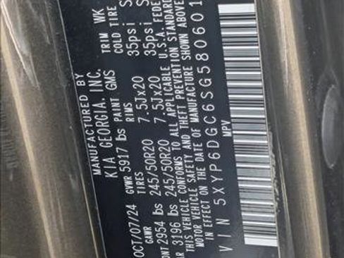 Used 2025 Kia Telluride S AWD/4WD image 28