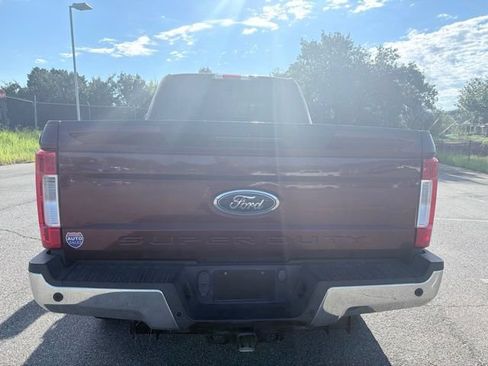Used 2017 Ford F250 Lariat w/ Lariat Ultimate Package AWD/4WD image 4