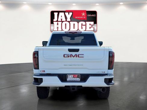 New 2026 GMC Sierra 2500 AT4 w/ AT4 Premium Plus Package AWD/4WD image 5