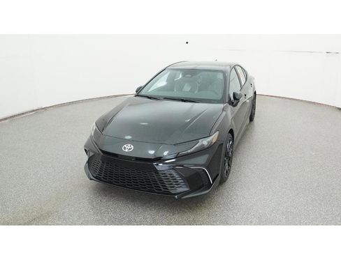 New 2026 Toyota Camry SE image 16