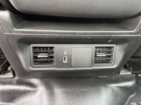 Used 2024 Chevrolet Silverado 1500 W/T w/ Z71 Off-Road Package AWD/4WD image 21