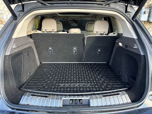 Used 2020 Lincoln Corsair Reserve w/ Equipment Group 201A image 17