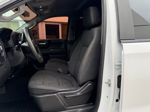 Used 2020 Chevrolet Silverado 1500 Custom w/ Custom Value Package RWD image 15