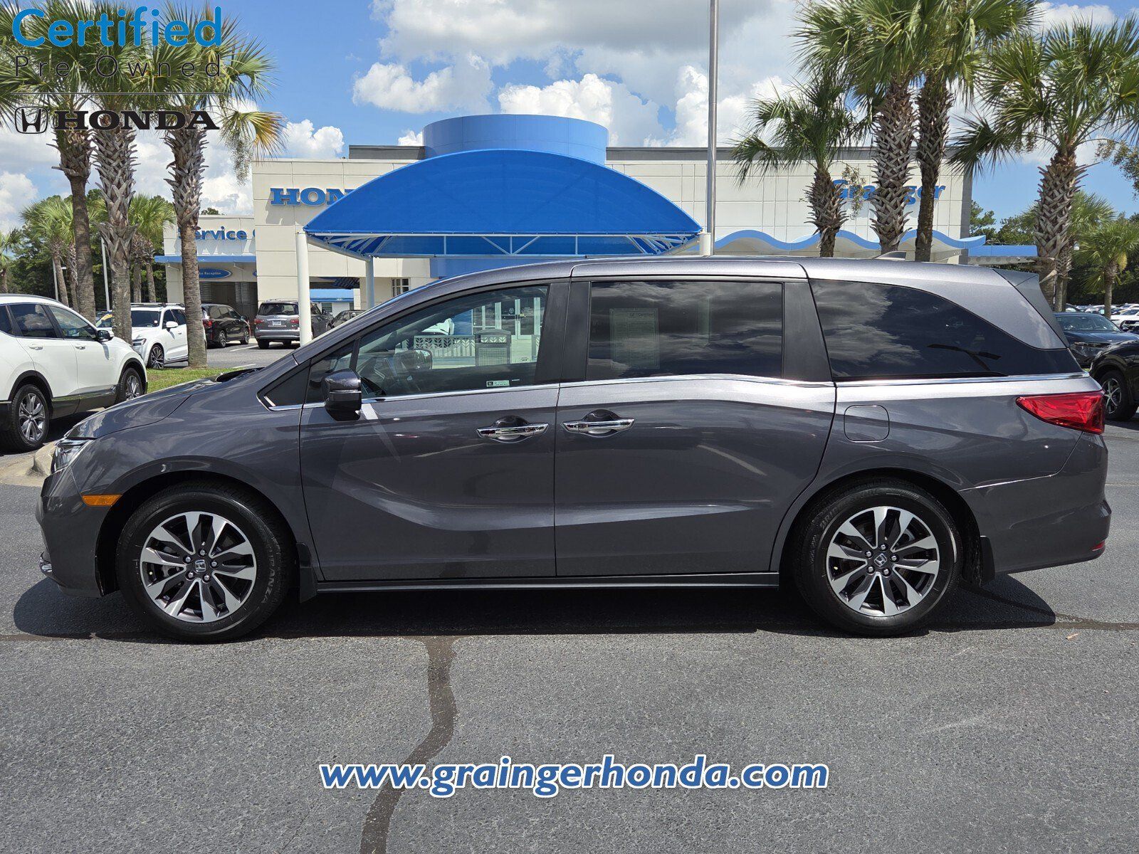 Certified 2024 Honda Odyssey EX-L image 2