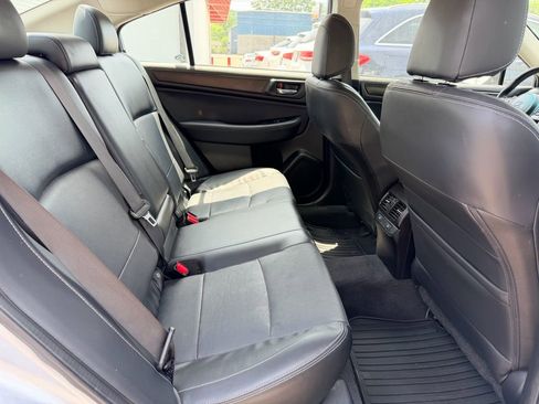 Used 2017 Subaru Legacy 2.5i Limited AWD/4WD image 15