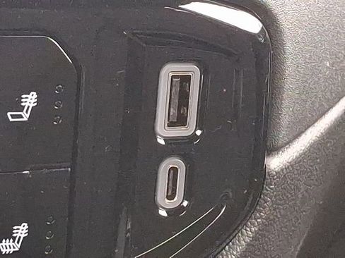 New 2026 GMC Sierra 1500 Elevation image 20