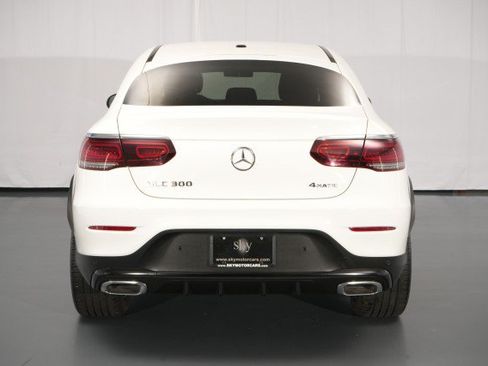 Used 2022 Mercedes-Benz GLC 300 4MATIC Coupe image 15