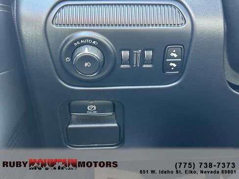 Used 2024 Jeep Grand Wagoneer Series II Obsidian w/ Quick Order Packagew 28T AWD/4WD image 15