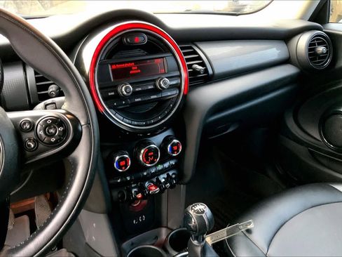 Used 2015 MINI Cooper 2-Door Hardtop image 6