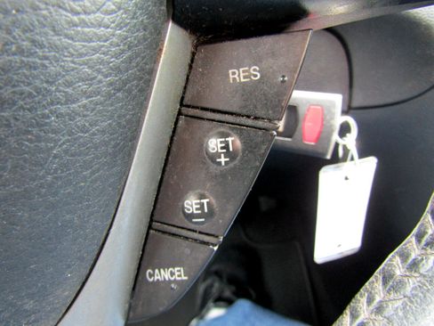 Used 2012 MAZDA MAZDA3 i Touring image 43