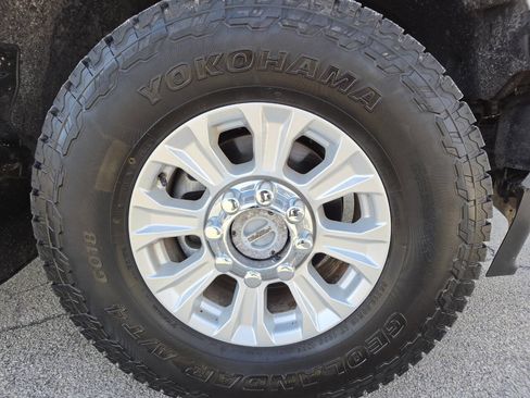 Used 2020 Ford F250 XLT w/ XLT Value Package image 18