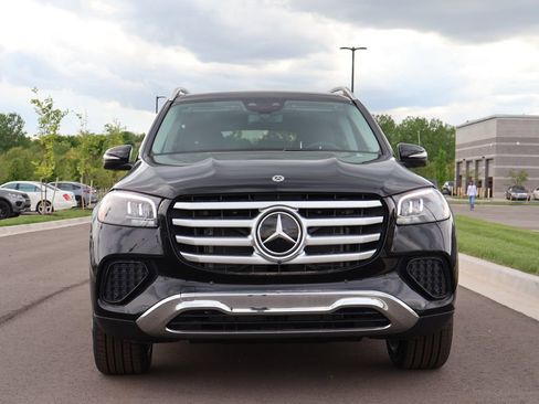 New 2026 Mercedes-Benz GLS 450 4MATIC image 2