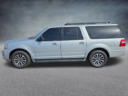 Used 2017 Ford Expedition EL XLT w/ Equipment Group 202A AWD/4WD image 2