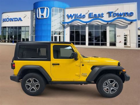 Used 2020 Jeep Wrangler Sport image 9