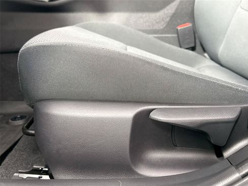 Certified 2023 Toyota Prius LE FWD image 26