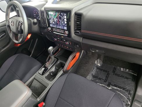 Used 2024 Nissan Frontier Pro-X w/ Pro Convenience Package image 36