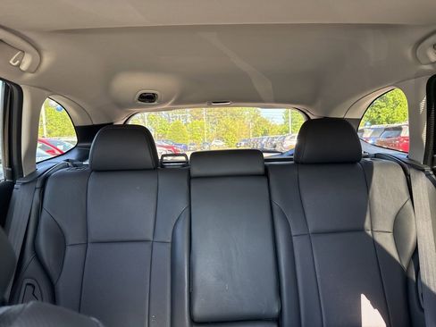 Used 2022 Subaru Outback Limited image 13