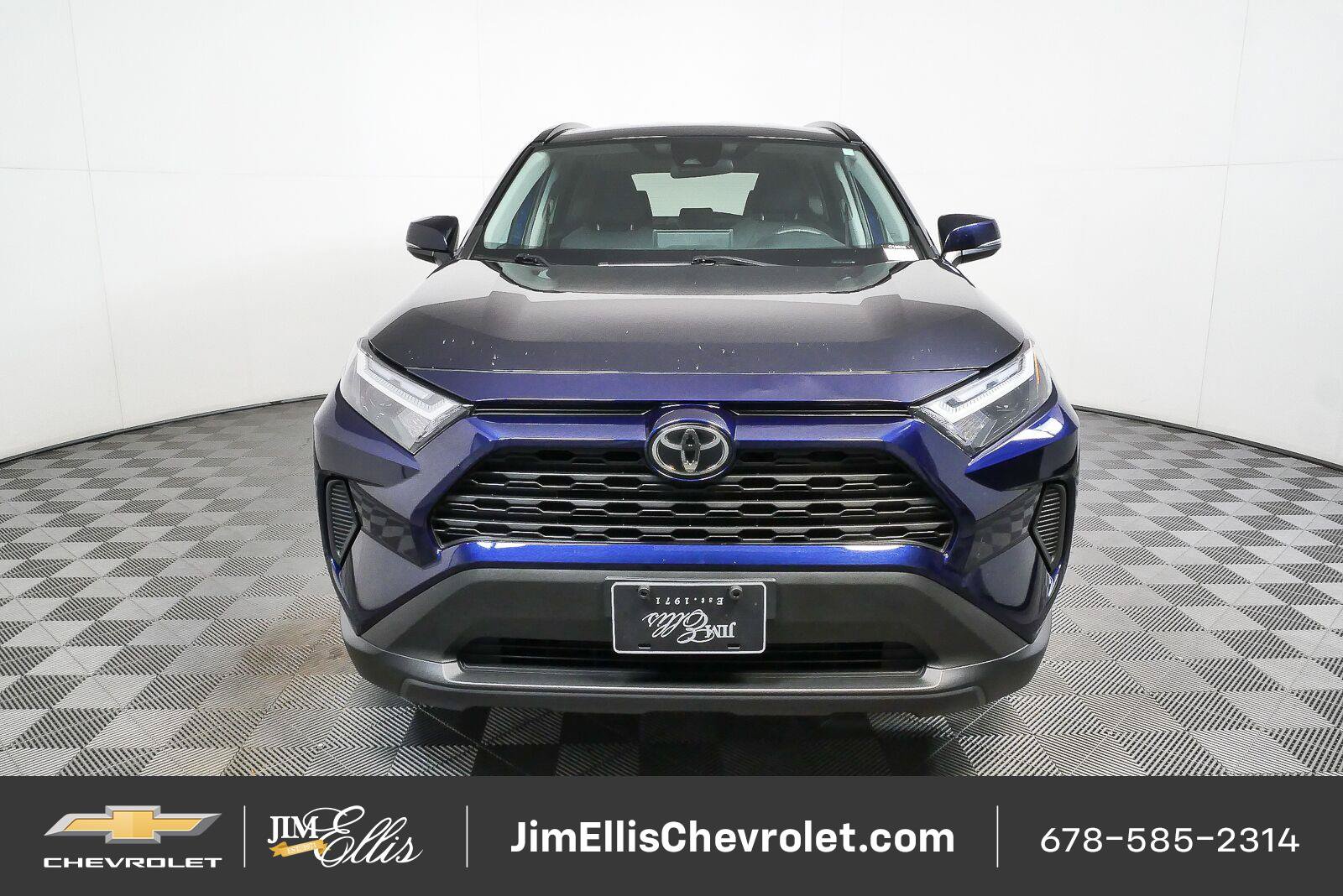Used 2024 Toyota RAV4 XLE FWD image 34