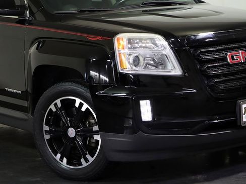 Used 2017 GMC Terrain SLE w/ Nightfall Package FWD image 8