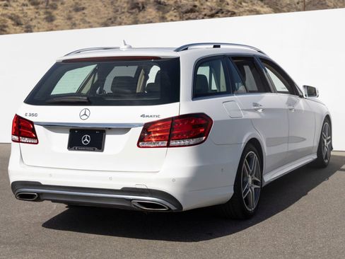 Used 2015 Mercedes-Benz E 350 4MATIC Wagon image 10