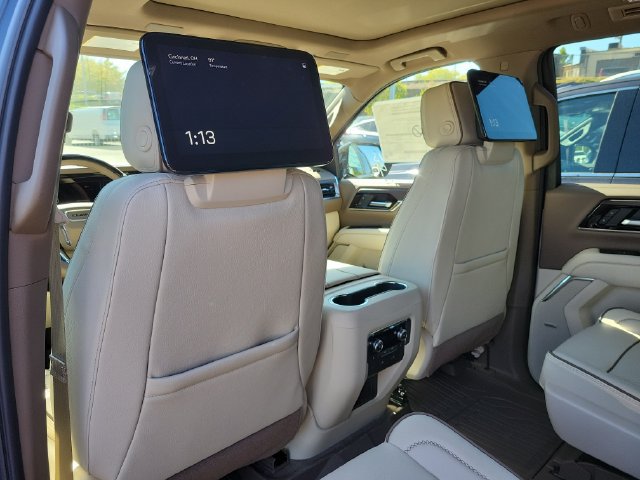 New 2027 GMC Yukon Denali w/ Denali Reserve Package AWD/4WD image 13